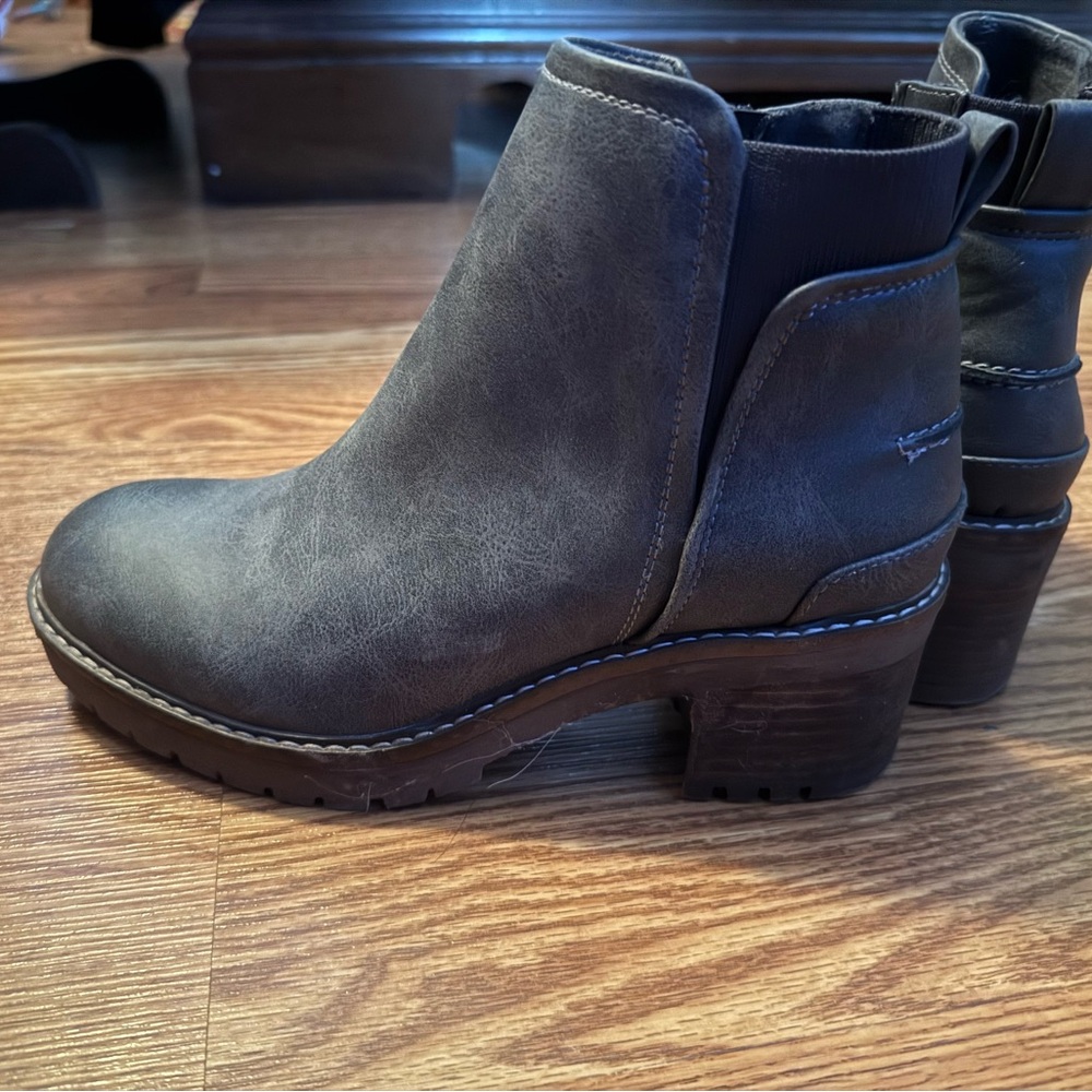 Steve Madden Charcoal Ankle Booties